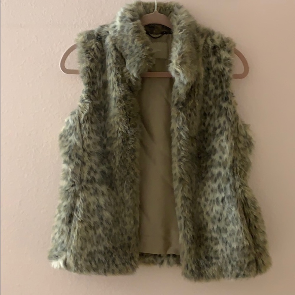 Faux fur vest
